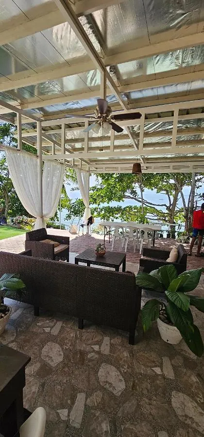 Mymi Beach House Samal